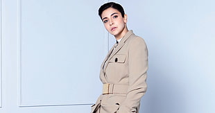 woman wearing grey trench coat HD wallpaper