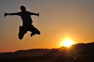 sunset scenery, running, sunset, happy, nature