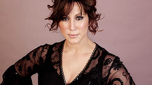woman wearing black long sleeve top HD wallpaper