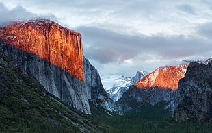 brown and white snow covered mountains, landscape, mountains, sunlight, El Capitan HD wallpaper