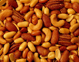 cashew and almond nut lot