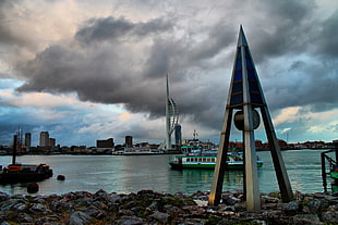 city buildings, sea