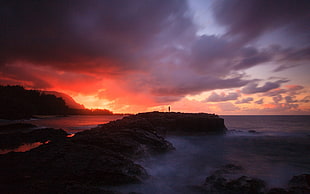 beach shoreline photo during sunset