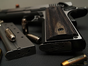 black semi-automatic pistol, gun, Colt 1911, pistol, M1911 HD wallpaper