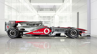 silver and red F1 car, Formula 1, McLaren Formula 1 HD wallpaper