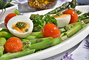 vegetable salad on plate HD wallpaper