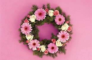 pink and yellow roses and daisies accent wreath HD wallpaper