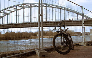 black and gray rigid bike, bridge, John Frost bridge, fence, river
