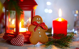 gingerbread and candle lantern HD wallpaper