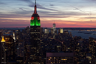 Empire State building during nighttime HD wallpaper