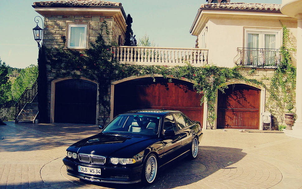 black BMW sedan, car, BMW, house, Alpina HD wallpaper