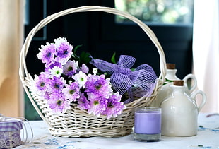 purple and white flower bouquet in basket HD wallpaper