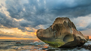 landscape photography of rock formation on body of water during golden hour, fangshan HD wallpaper