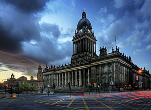 brown and white concrete building, architecture, building, old building, Leeds