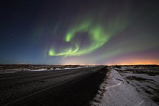 green aurora lgihts, iceland