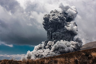 gray explosion mushroom, volcano, explosion, smoke, grass HD wallpaper