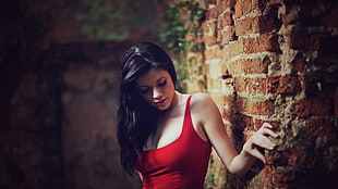 brunette, women, cleavage, wall