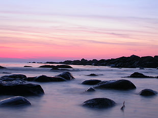 silhouette of stone in body of water, ocean beach HD wallpaper