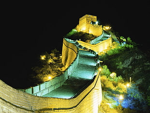 Great Wall of China during night time HD wallpaper