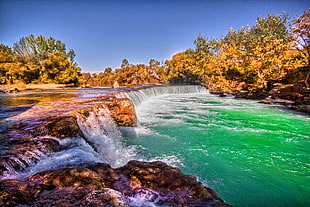 river surrounded by trees under blue sky, manavgat HD wallpaper