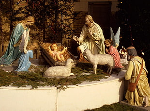 birth of Christ figurines set HD wallpaper