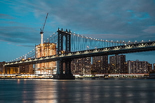 Bridge under blue skies, manhattan HD wallpaper