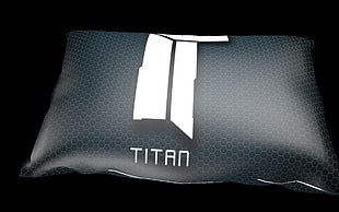 black and white Titan throw pillow, Titanfall 2, Colossal Titan, Titanfall HD wallpaper