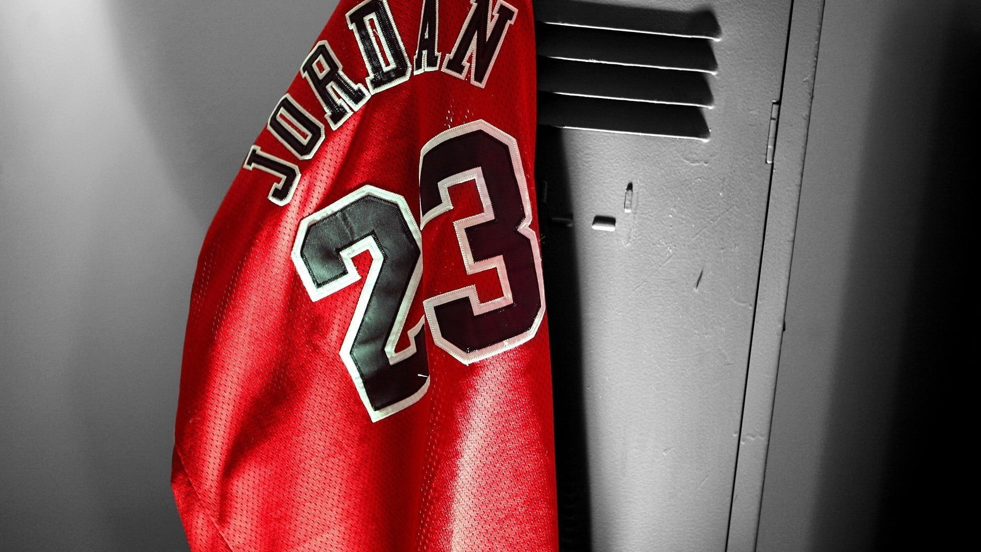 White, red, and black Chicago Bulls Michael Jordan 23 jersey shirt,  basketball, sports, Michael Jordan, numbers HD wallpaper | Wallpaper Flare