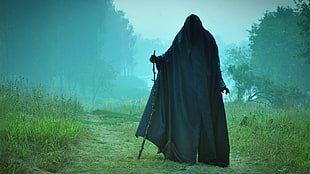 photo of person in black cape HD wallpaper
