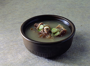 soup on brown ceramic bowl HD wallpaper