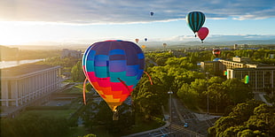 hot air balloon in the sky HD wallpaper