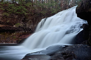 timelapse photography of waterfalls HD wallpaper