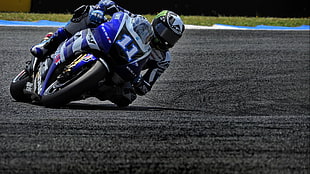 blue and white sports bike, motorcycle