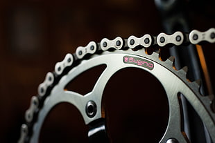 macro photography of gray Sugino bicycle cogset HD wallpaper