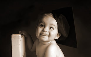 grayscale photography of baby HD wallpaper