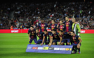 group photo of soccer team HD wallpaper