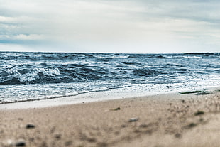 timelapse photography of sea waves during daytime HD wallpaper